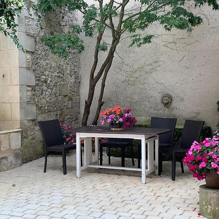 Apart d'Arc Saintes Extérieur photo